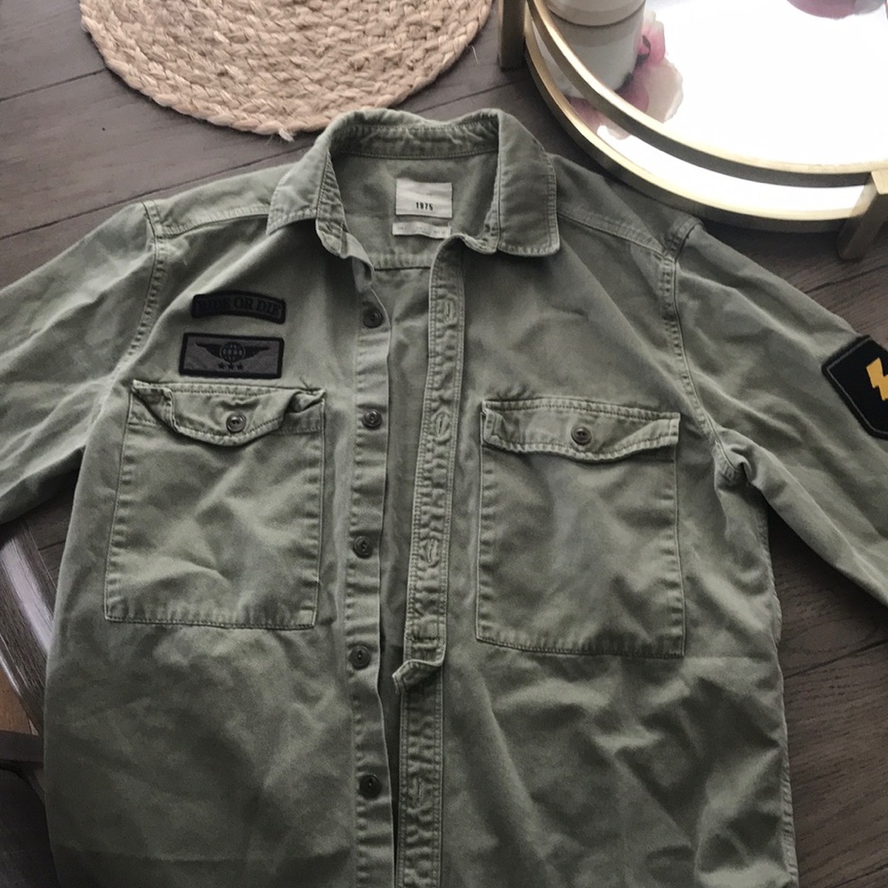 Zara olive drab green shirt/light jacket